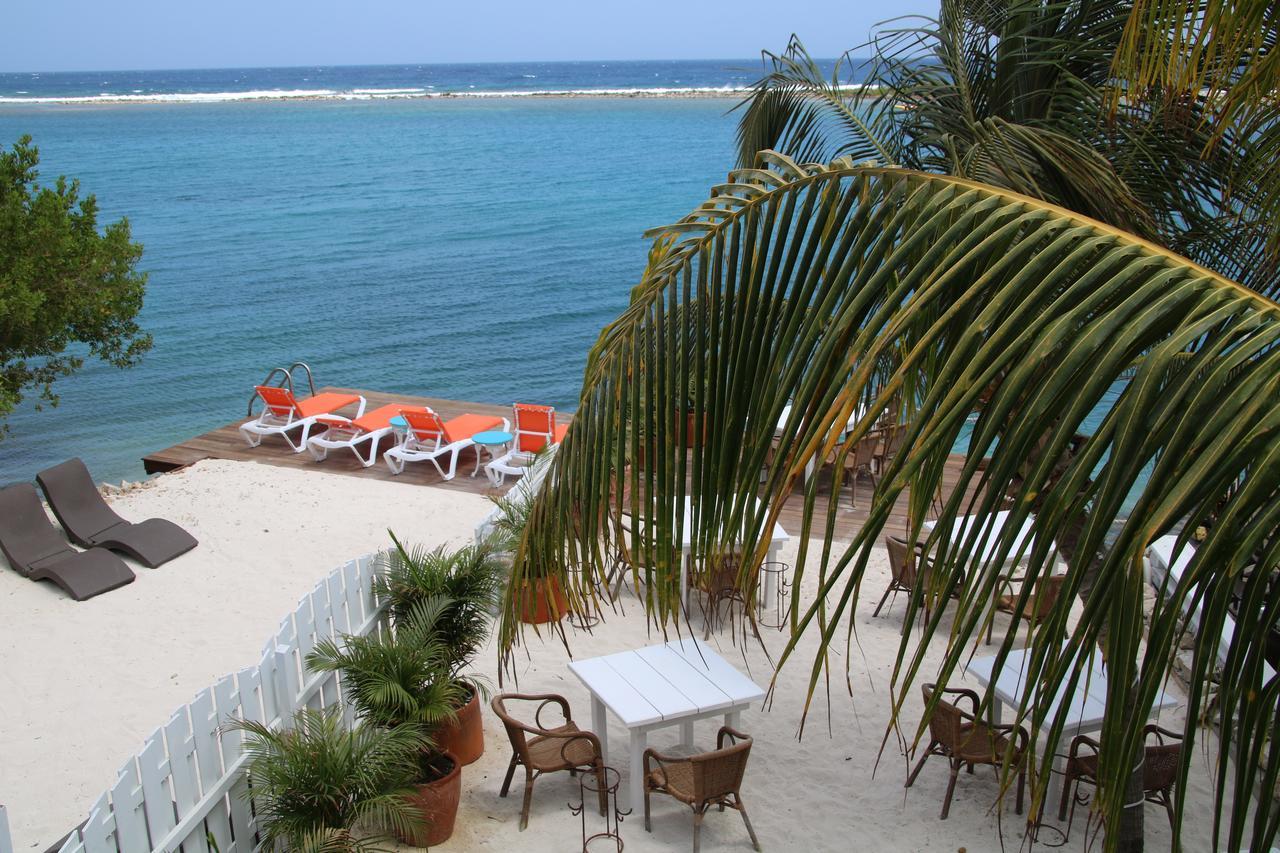 Coral Reef Beach Savaneta Екстер'єр фото