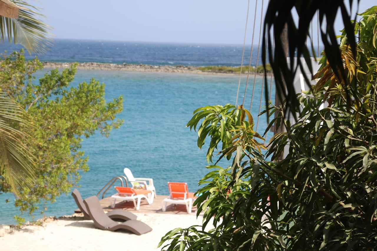 Coral Reef Beach Savaneta Екстер'єр фото