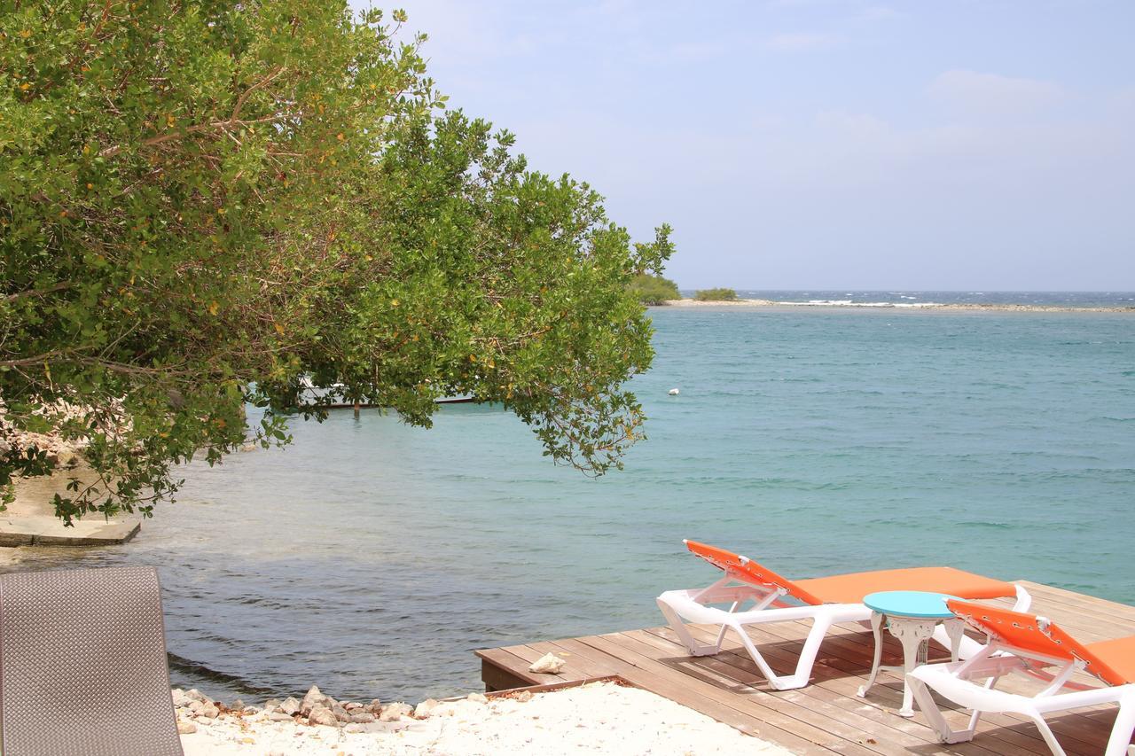 Coral Reef Beach Savaneta Екстер'єр фото