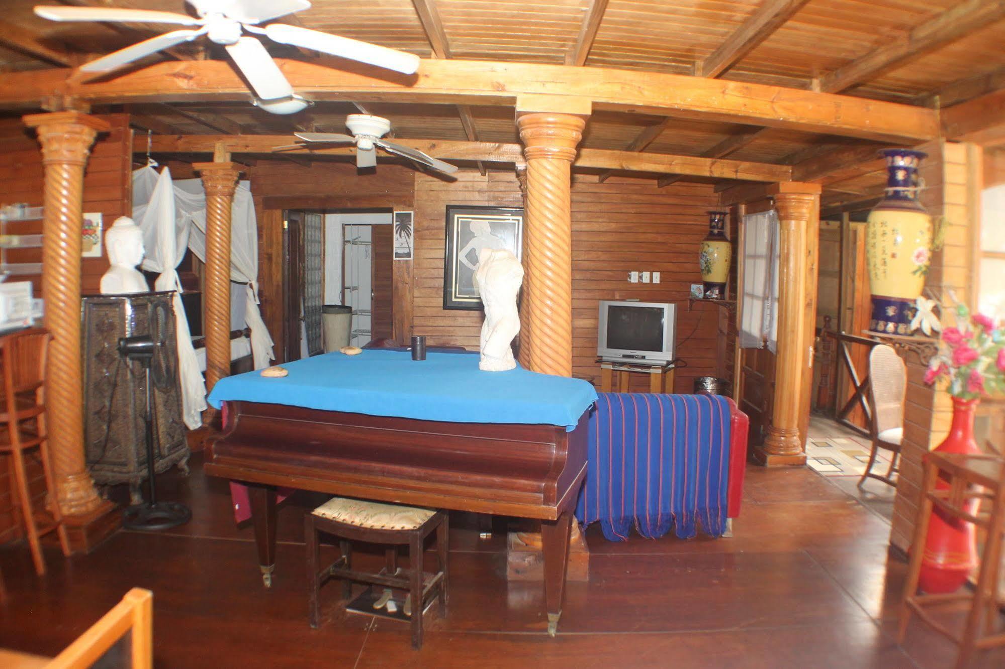 Coral Reef Beach Savaneta Екстер'єр фото